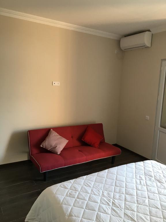Guest House Kobuleti On Aghmashenebeli Buitenkant foto