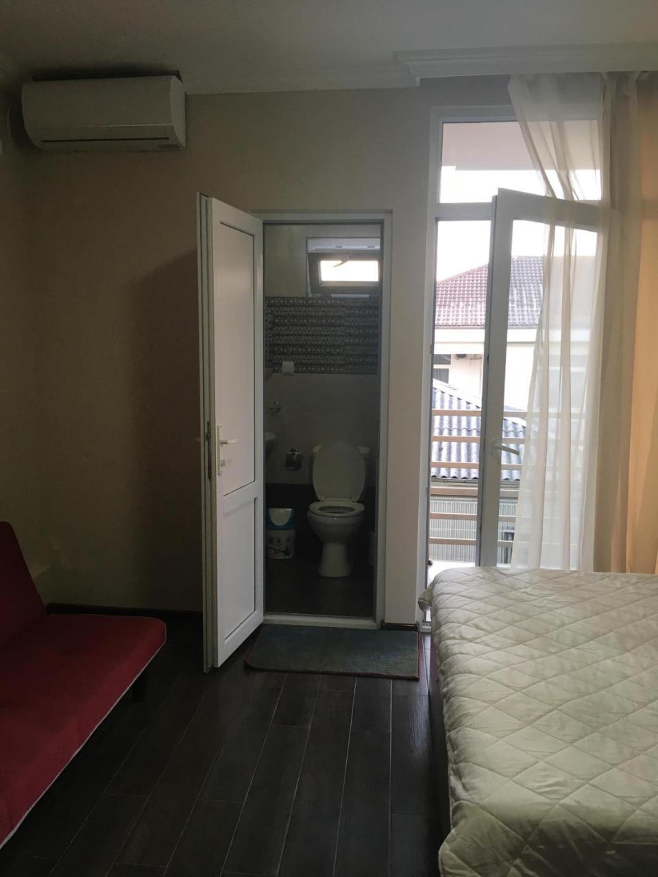 Guest House Kobuleti On Aghmashenebeli Buitenkant foto